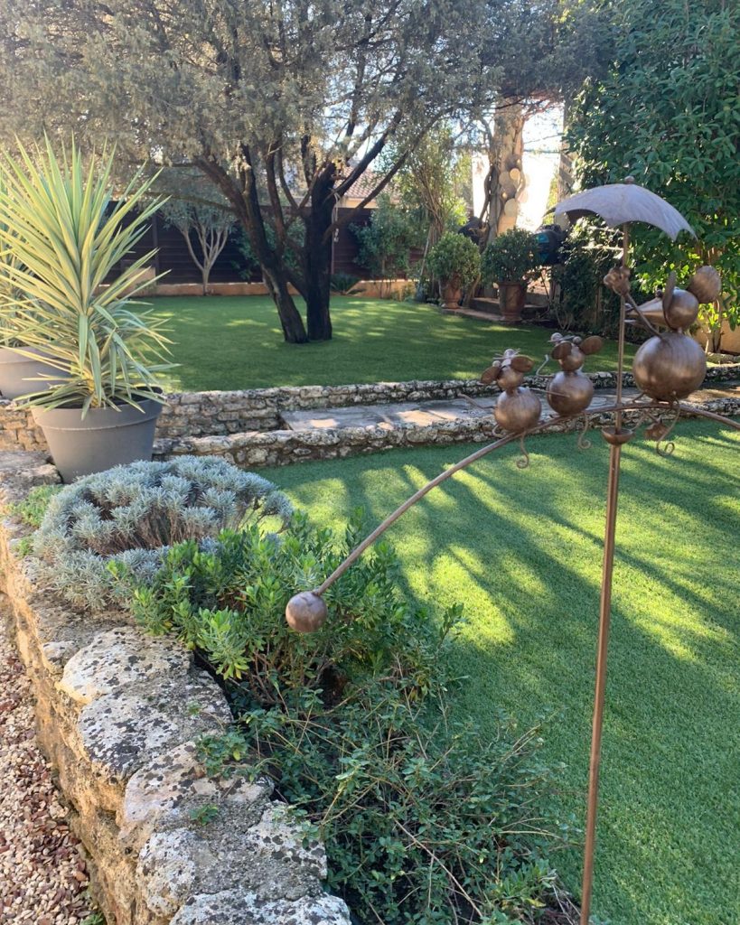 jardin gazon synthétique gard